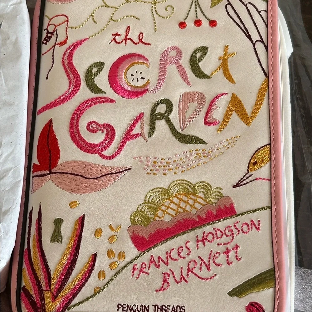 NWT - Kate Spade Secret Garden Embroidered Bag